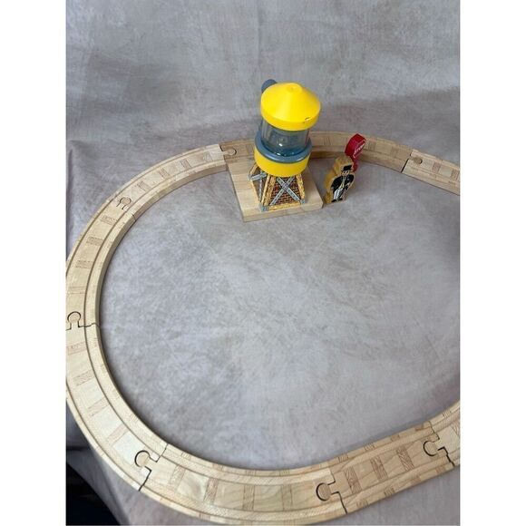 Vintage Thomas And Friends Wooden Railway Water Tank Bridge Fig 8 Complete Set - Picture 2 of 16
